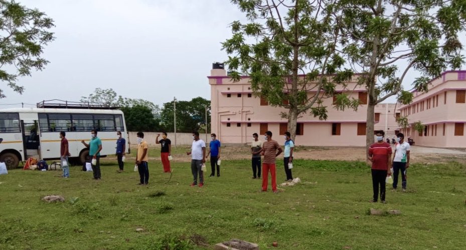 11 of our #covidwarriors who returned from Kolkata following restoration tasks post #CycloneAmphan recovered from #COVID19 and were welcomed at our training centre #OFDRI Naraj.@homeodisha @SRC_Odisha @HFWOdisha @SecyChief @CMO_Odisha