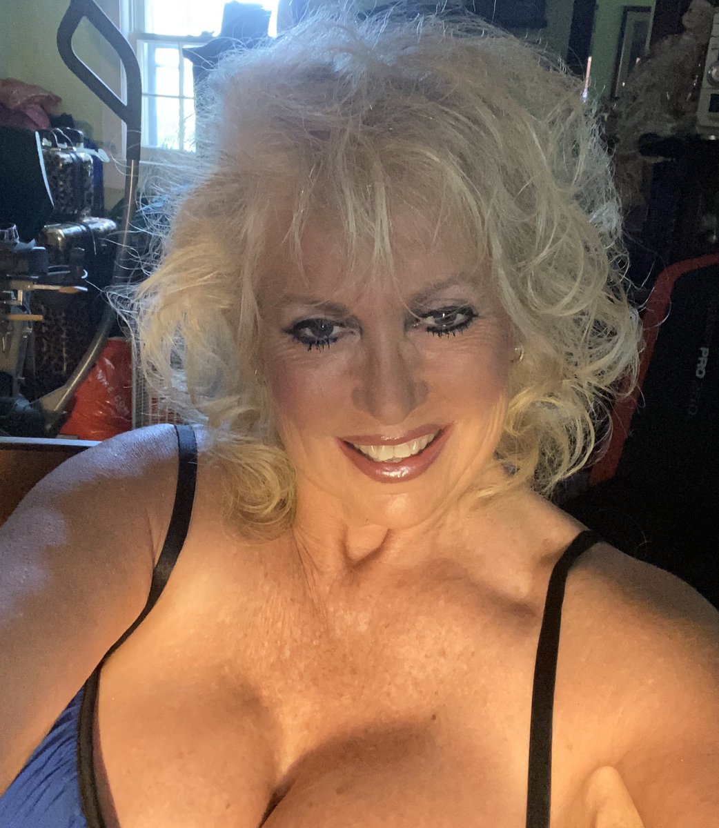 Bunny Glamazon (@1BunnyGlamazon) Twitter (@1BunnyGlamazon) — Twitter