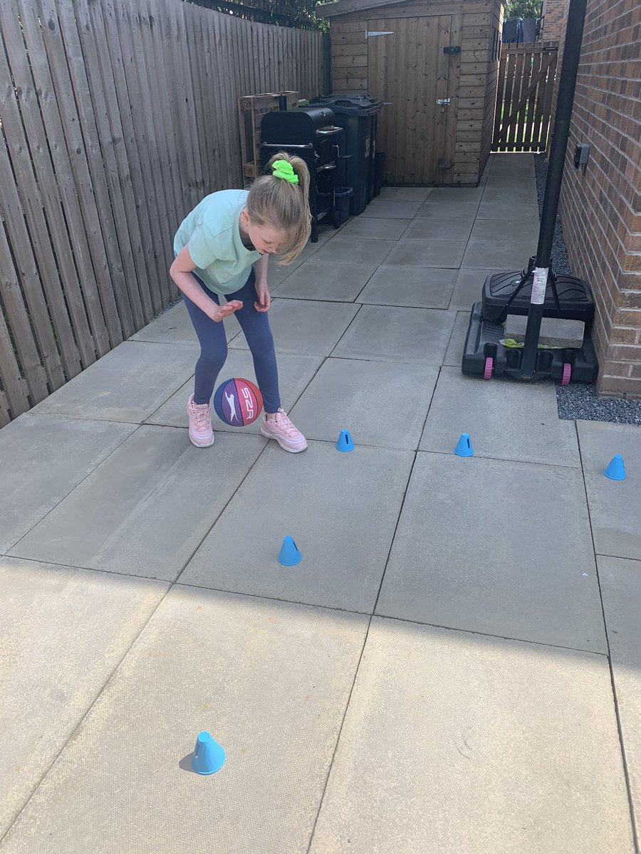 DionneMcLaugh18's tweet photo. @Leith_Primary @leithp5 Sports Day!! Elisha for the last station made up a dribbling course with a shoot at the basket at the end 🏀 hope everyone is having fun this week ❤️ https://t.co/o0hK1zO0zh