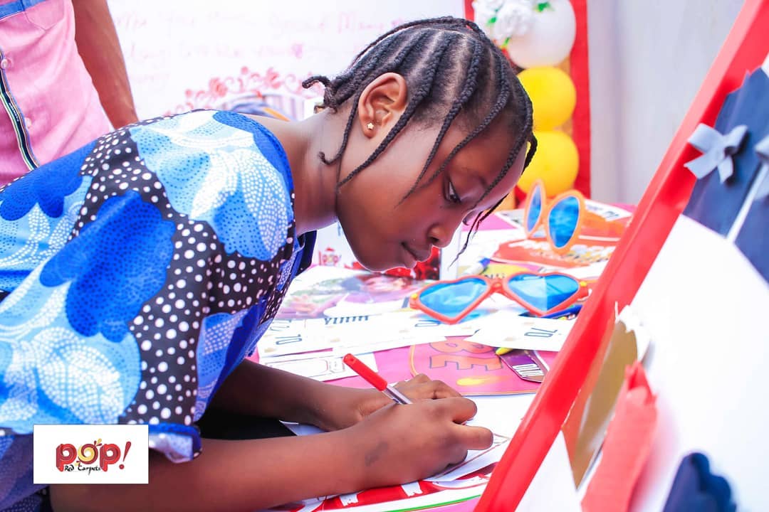 Pop_redcarpets's tweet photo. We love this beautiful and pleasantly unforgettable moment when friends, families and other guests took turns to pen their beautiful and kind wishes for our client on our red carpet at her birthday party. 

Best believe when we tell you we create the ultimate #EventMoments. ✨ https://t.co/gny8XkBamY