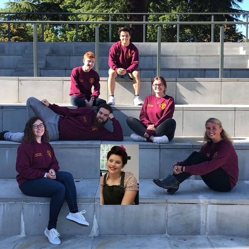 HistSocRHUL's tweet photo. Better later than never but I'm finally done posting! The 2019/20 Committee have had a blast and we want to thank everybody who has made our year so enjoyable!
#Tom #Dan x2 #Amelia #Eleanor 

https://t.co/aNl8Ayv4eQ https://t.co/FvTyA7nbkt