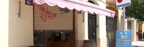 #CrisiPostCovid
🧑‍🍳El grup <a href="/restauradors/">RestauradorsLH</a> de #LH reclama mesures per reimpulsar el sector. Els establiments han fet una aturada d'13 a 14h en senyal de protesta.

👉lhdigital.cat/web/digital-h/…