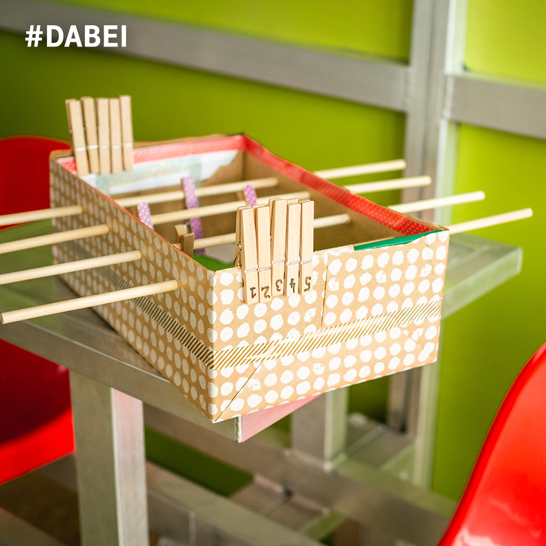dabei_tv's tweet photo. Gleich wird gebastelt 🎉🙌⚽️
⠀
Heute läuft ab 16:30 die erste Folge der Bastelshow - KIDS EDITION zusammen mit #ResiColter!
⠀
#DABEI #basteln #diy #kreativ #handmade #bastelnmitkindern #selbstgemacht #doityourself #creative #kinder #bastelideen https://t.co/batzxfmeKF