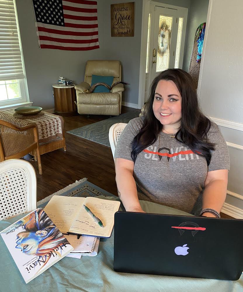 SandyStorm0077's tweet photo. Are you still smiling after working from home for the past 3 months plus? 
I am! And I have a little secret about how and why I can keep a smile on my face! .... https://t.co/TeIEAkTKRE https://t.co/ZZ2VRc9rMl