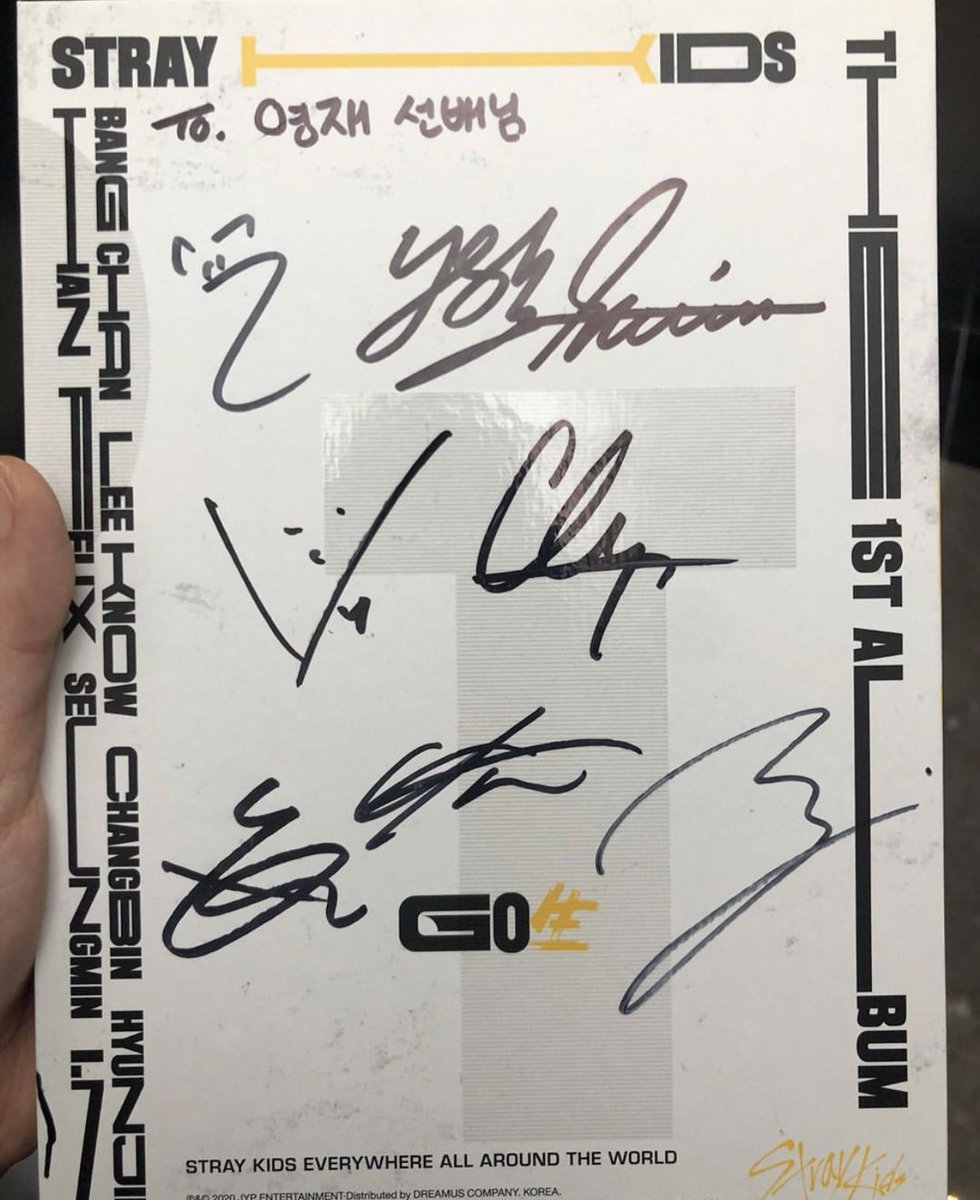 200618 (ft. skz signed album) 