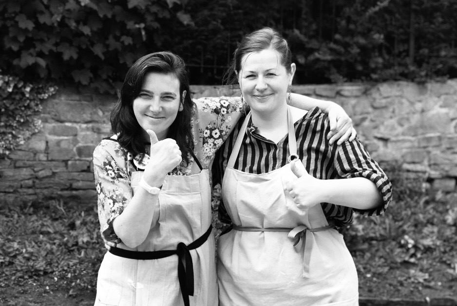 It's  #NationalFreelancersDay - so here's a bit about us (mostly Harriet & Maura). We’re a collective of artists/designers, project managers & problem-solvers who turn physical + digital spaces into places for conversation, curiosity, challenge and creativity.  1/