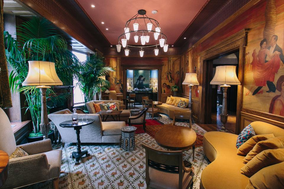 We've been obsessed with <a href="/theivybaltimore/">The Ivy Hotel</a> every since it opened. It's full of charm, life, and beauty. forbes.com/sites/kaitlynm… <a href="/itskaitmcinnis/">Kaitlyn McInnis</a> <a href="/Forbes/">Forbes</a> #ForeverATraveler