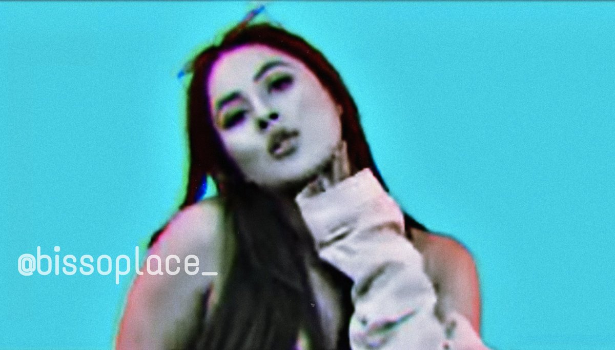 bissoplace_'s tweet photo. They trying to put uh down but I know..Uh will rise more than their thought...
Uh are a Sunshine ☀️♥️
@ishehnaaz_gill 
#ShehnaazGiIl https://t.co/1iD5OD7KA3