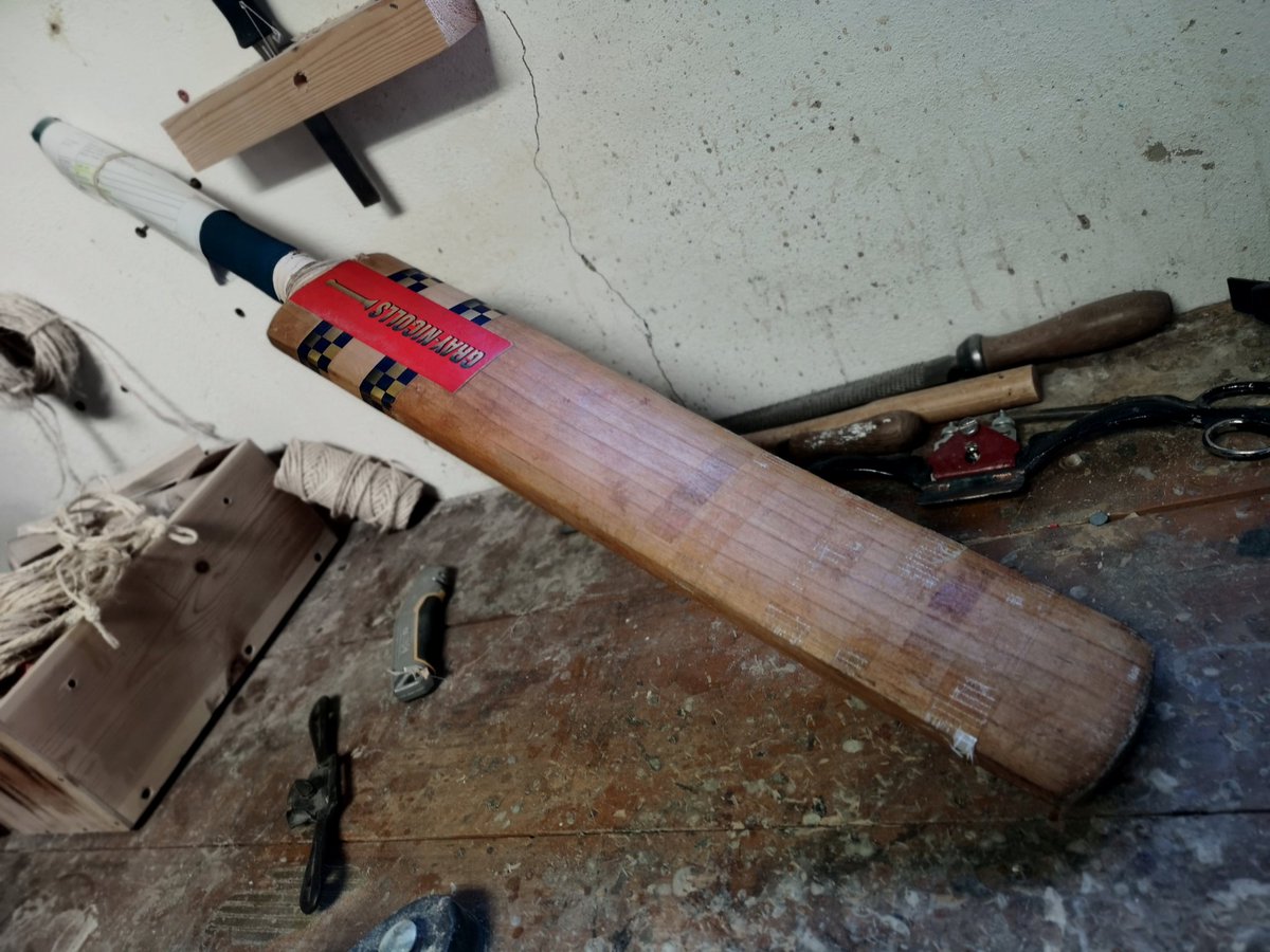 MadeByGrayNics's tweet photo. #ClassicCricketBats 

Nice!

#SussexBatFactory #BatRepair #BatRefurb https://t.co/Mx1DxkOfNa
