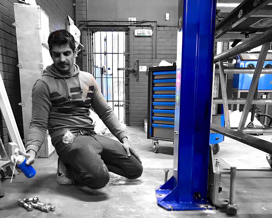 How A Car Works tweet media