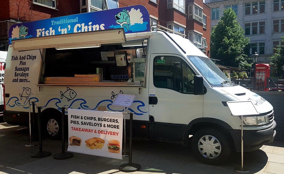 Ausra30528836's tweet photo. #fishandchips #burger #foodvan #pies #takeaway New food van is now opened on Blackfriars road, Se1 @se1 @londonfood https://t.co/nEdDmpL5Jn
