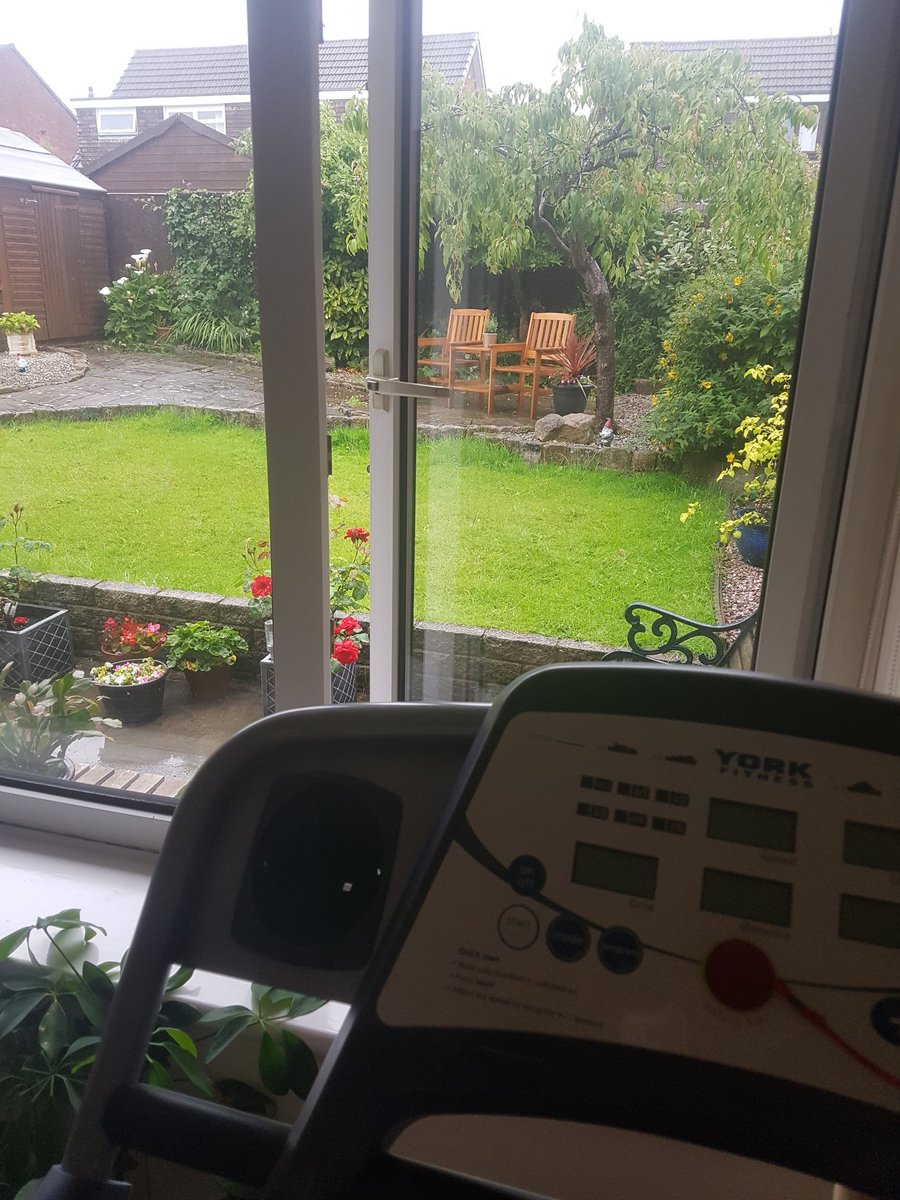ktp_kate's tweet photo. Treadmill run for todays session 🏃‍♀️ I just couldn't face going outside ☔🌧 torrential rain is not my thing 😳 I debated a walk with an umbrella but thought that would be worse &amp; take longer 😁
#WALREDJune #Day18 done ✔ 
#ThisisMe ❤
#loverunning 
#neededtodoit 
1.4 miles 🏃‍♀️ https://t.co/S0FAXl0wkY