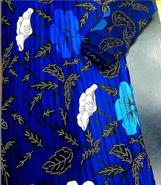 ayoolamiwears's tweet photo. My customers are on your timeline, please help retweet. Unique Ankara handcut, Pleated chiffon and silk up for grabs, Retail and Wholesale. Whatsapp +2349026789366

Cubana Chief Priest Lekki #EdolsNotLagos Dbanj Morata Tope Alabi Werner #TachaTheMainContent Seyitan Service Chiefs https://t.co/H982RBY5KY