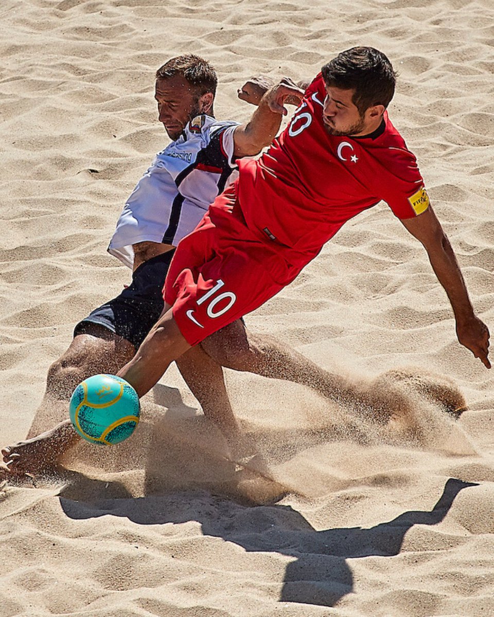 BeachSoccer_WW's tweet photo. ⚔️ Who's ready for Europe's #beachsoccer battles to recommence?! https://t.co/iOfJpXrhEI
