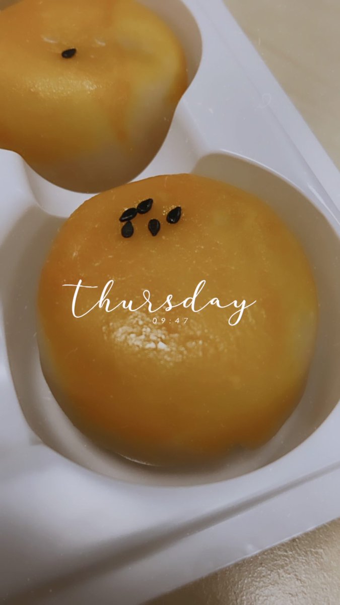 HongTae44284172's tweet image. #thursdayroutine