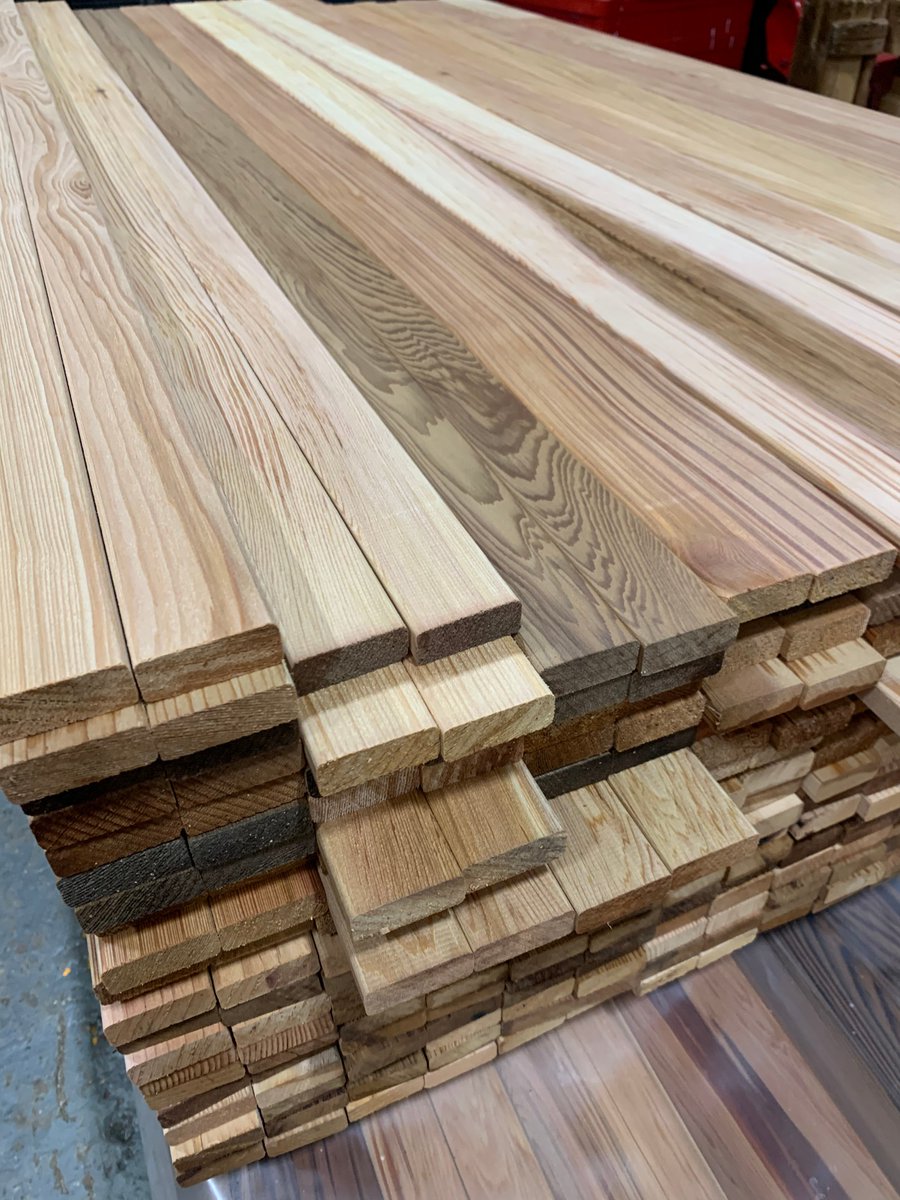 ProwoodLtd's tweet photo. Stunning 18x44 R4C western red cedar fencing batten on its way to our valued customers. UK distribution through our partners, direct to site.

Message for further information. https://t.co/tv1Xzek8vu