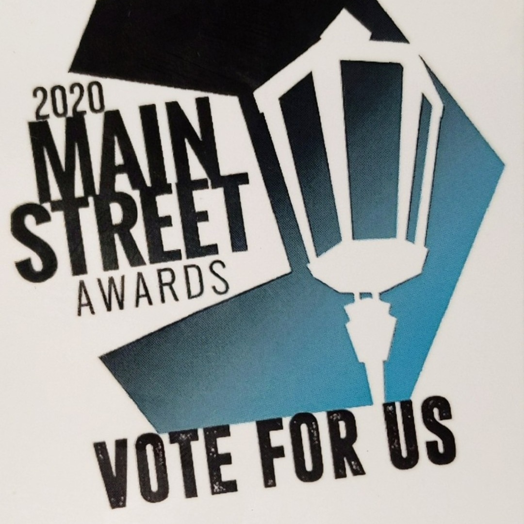 ZandersPizza's tweet photo. Don't forget to vote for Zander's as your favorite pizza place!! Voting is open until June 26th! Thank you so much for voting us the best pizza place in 2019 😊 #zanderspizza #downtowndickson

https://t.co/KxT29GcziE https://t.co/0tFtU0gpm2