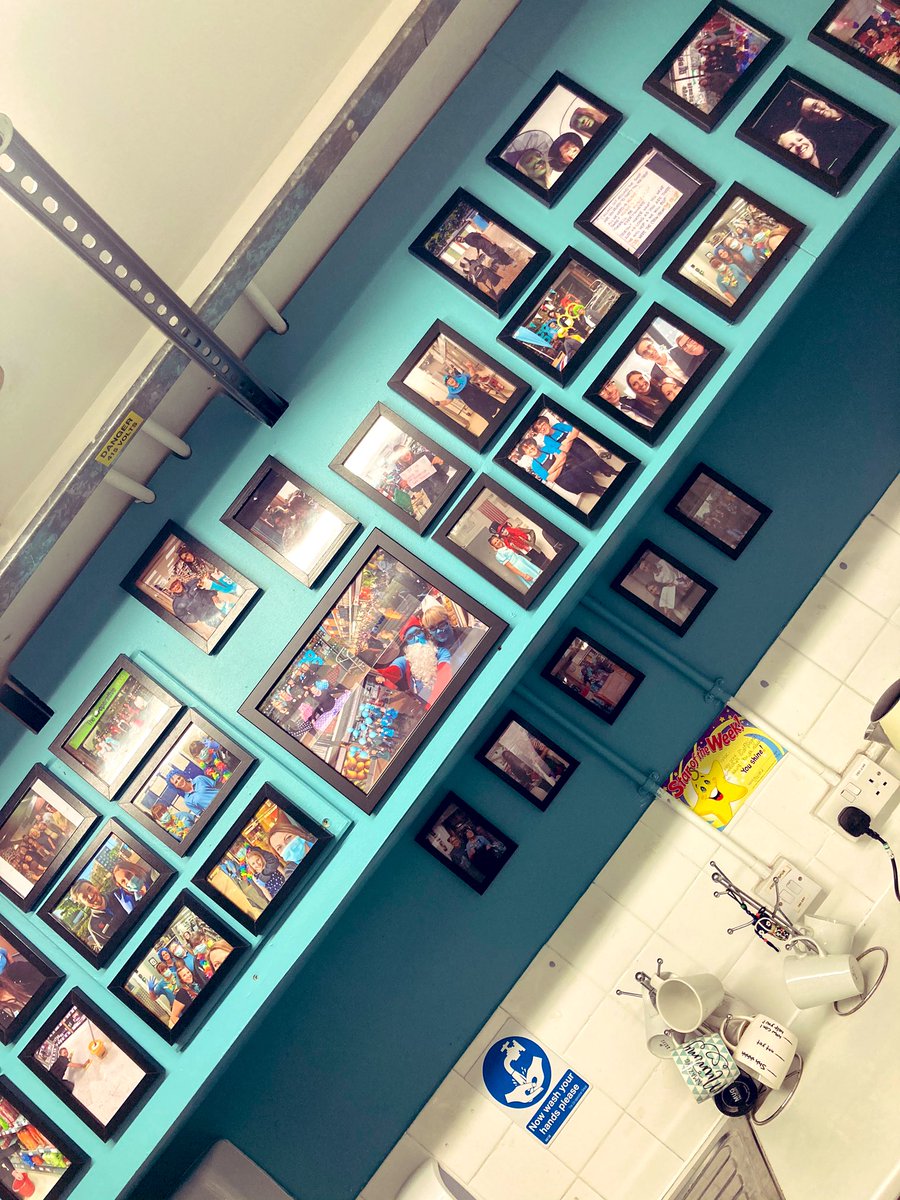 Storme1710's tweet photo. Staff Room renovation is pretty much complete at Broadwater ! #colour #coop #teamworkmakesthedreamwork https://t.co/f6WVPumEH6