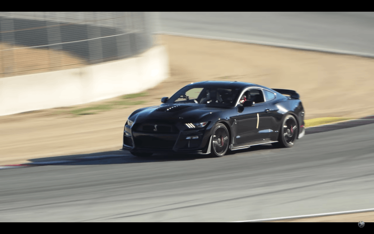 Watch: The GT500 Laps Laguna Seca - allfordmustangs.com/2020/06/18/wat…