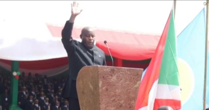 cnddfdditalie tweet media