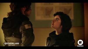 cloneposter's tweet photo. What could've been 
Both dedicated to fighting the enemies of the U.S.A., each challenging the other to be the best soldier-witch &amp; leader possible, battle buddies, best pals, calling each other High Atlantic insults....
#MotherlandFortSalem #Libbigail https://t.co/5SjTjZbqDC