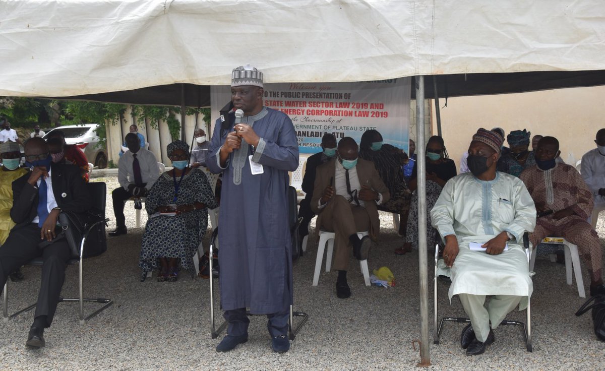 NewsanPlateau's tweet photo. Kudos Plateau State!!!
👏👏👏👏👏💃💃💃💧💧💧
 
Still in the lights of the 2020 democracy day, the Plateau State Ministry of Water Resources and Energy under the chairmanship of  the Plateau state Government @ProfDanladiAtu, https://t.co/ToxVn4U5PD