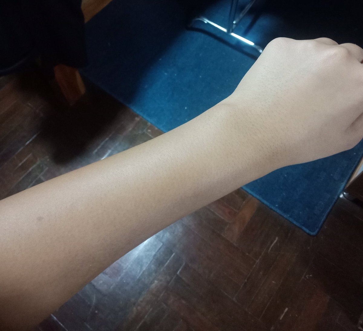 lainapin's tweet photo. ดำมากกก กักตัวเป็นเหตุจ้าา ได้เท่านี้ในอาทิตย์กว่าๆก็สุดละจ้าา #ฉันจะขาว #รีวิวเซเว่น https://t.co/OuFLkpMsp7