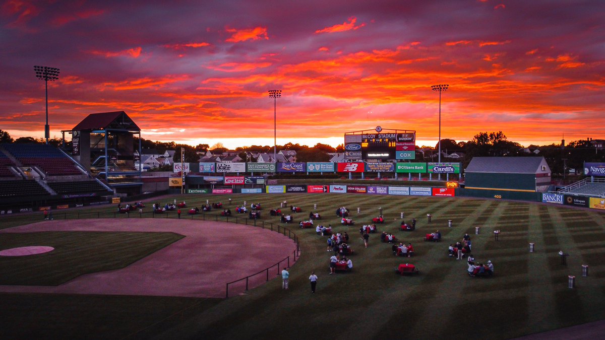 PawSox's tweet photo. Not the worst place to enjoy a meal 🤷‍♀️ https://t.co/2gPcIBsJXZ