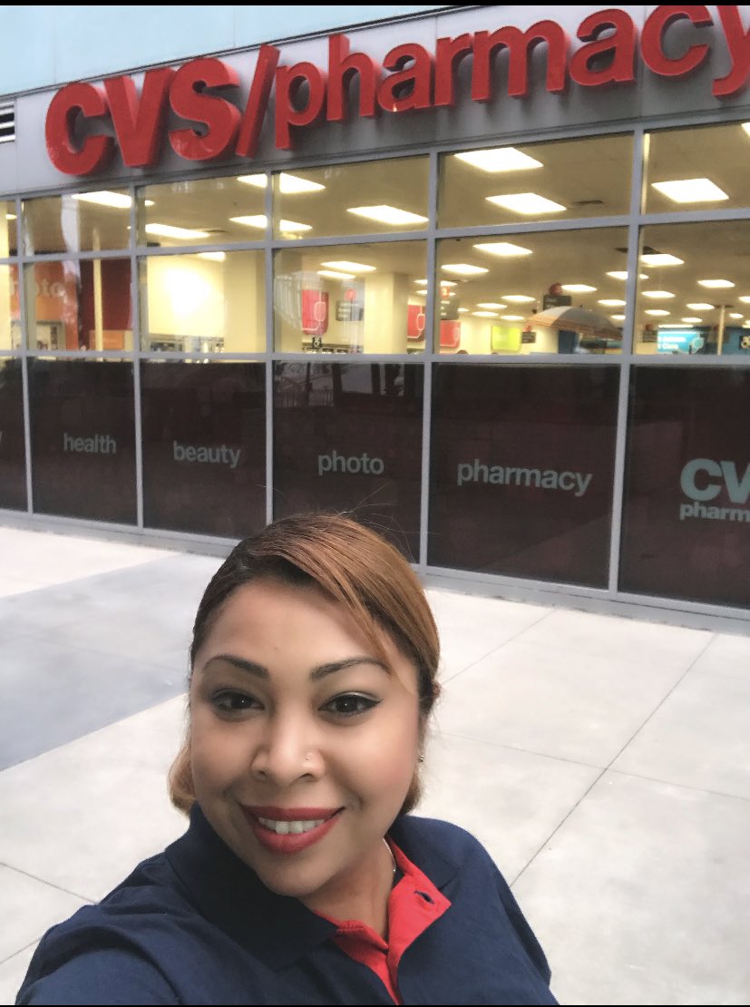 efrain_madera's tweet photo. Lupe is one of our Retail Management Interns in Region 65. Today is her second day in store and she sent me this picture before the start of her shift. I can’t wait to catch up with her and hear all about it!

#CVSIntern #RetailManagementIntern #LeadershipMatters #MightyDivision9 https://t.co/UrAJn7O9sT