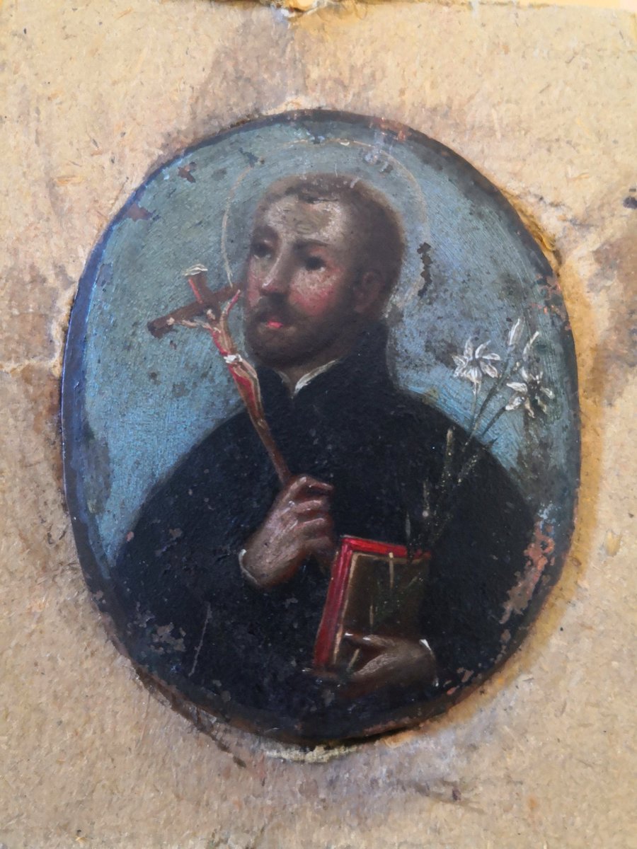 AntiqueFletcher's tweet photo. St Anthony of Padua just arrived. Oil on copper miniature in need of a clean and remounting. #antiques #thepostmancometh https://t.co/Yw8ODkJ7o7