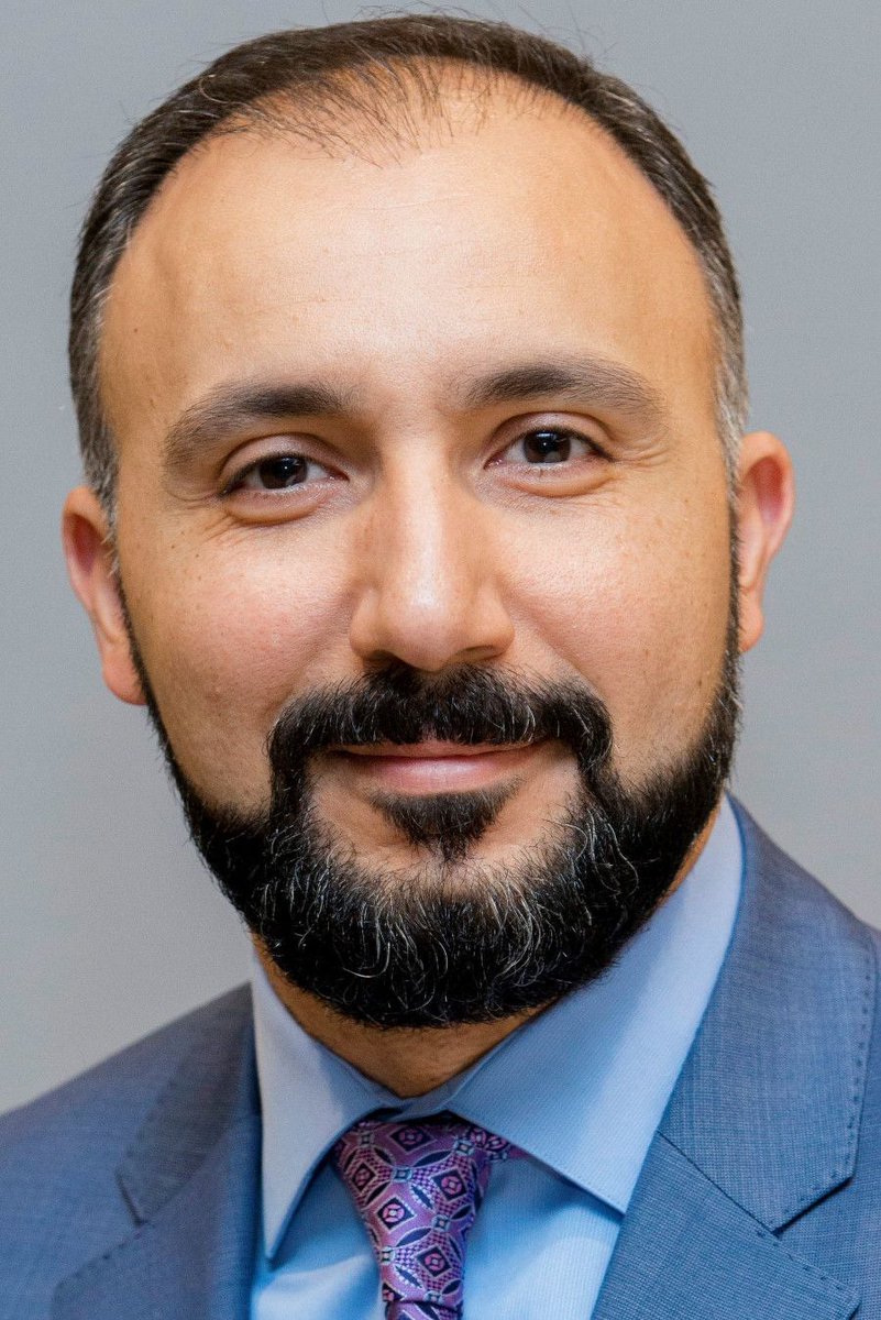 Systemic racism in society and in #pharmacy is real and is extremely dangerous. Watch <a href="/Sherif_Guorgui/">Sherif Guorgui</a> 
buff.ly/2Aulb9J…y-and-profession/