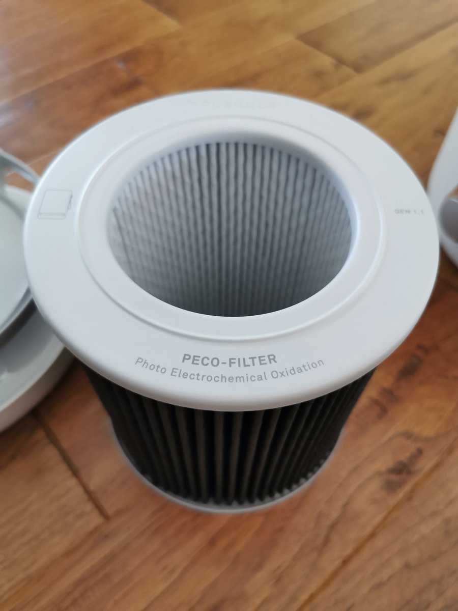LegitReviews's tweet photo. The @molekuleair Mini+ just showed up. I'm honestly excited to clean some air and destroy bacteria, mold, viruses, allergens, and VOCs with its PECO technology. HEPA who?
#molekule #cleanair #airminiplus #PECO https://t.co/UPCTrbPr5I