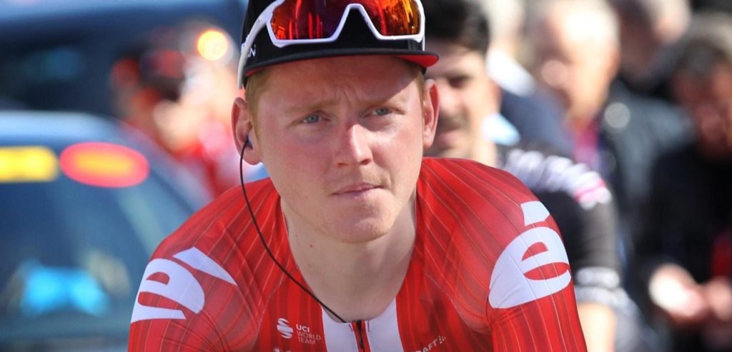 WielerFlits's tweet photo. ‘Sam Oomen kiest voor nieuw avontuur bij Jumbo-Visma’ https://t.co/gKqLUwNqmm 

#SamOomen #TeamSunweb https://t.co/z0ekOmrOmh