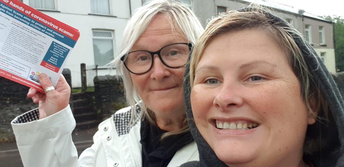 dgarethrichards's tweet photo. Thanks to all the volunteers helping to deliver food parcels and activity packs for seniors in Treharris Ward today despite the atrocious weather. Well done all 👏👏👏 https://t.co/1XG6DX4cP2