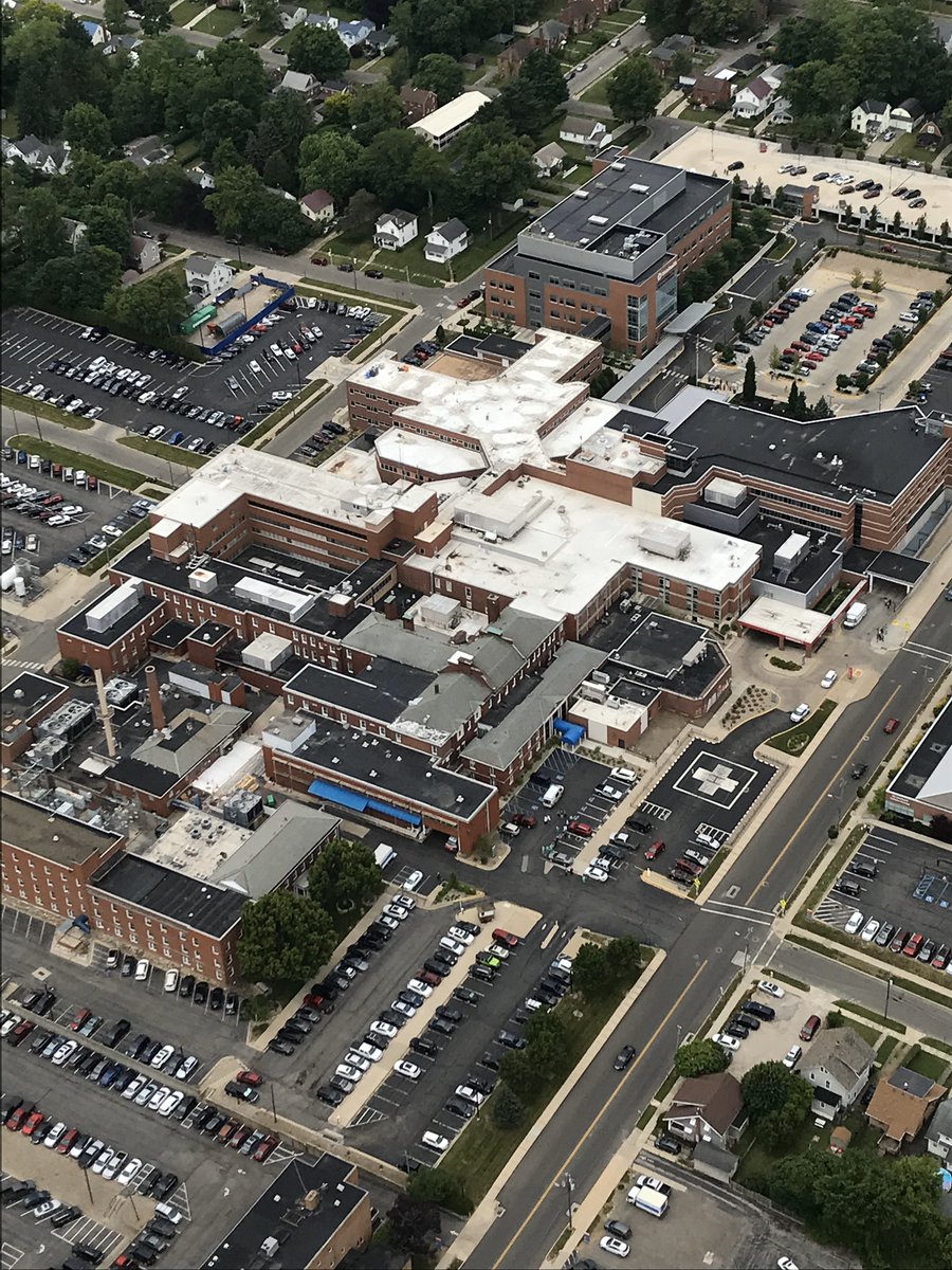 Goodyear Blimp tweet media