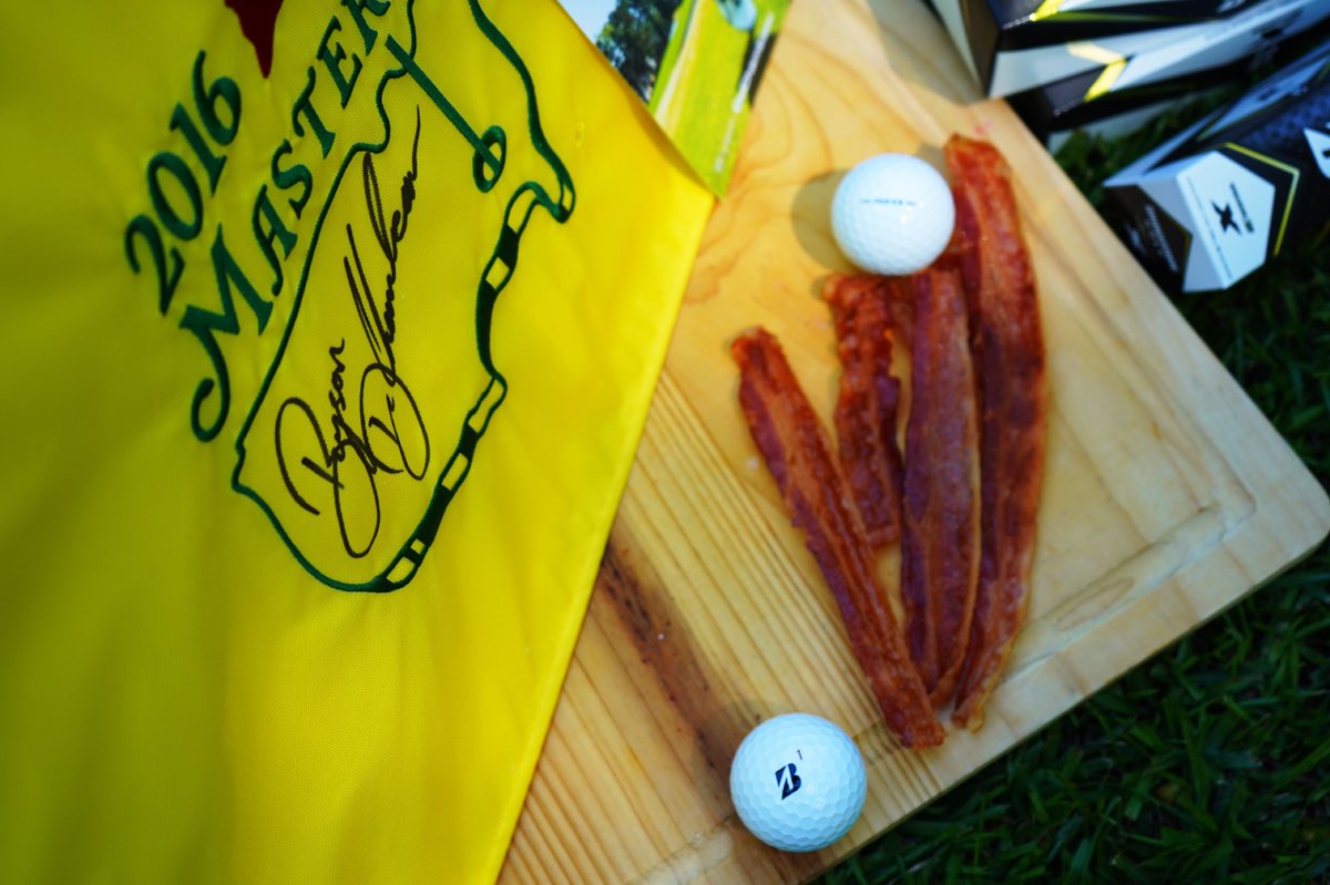 bridgestonegolf's tweet photo. Bridgestone and Bryson BRINGING HOME THE BACON🥓 Contest
 
Bryson leads the TOUR in driving distance
🚀 3️⃣2️⃣3️⃣yards  #TOURBX⚫️
 
To WIN:
👉COMMENT Bryson’s driving distance this week
👉RT
👉FOLLOW

(2) Winners:
▪️3lbs 🥓 
▪️$50 Gift Card
▪️3 Dozen #TOURB
▪️Signed Flag and photo https://t.co/p6DgeV7zs5