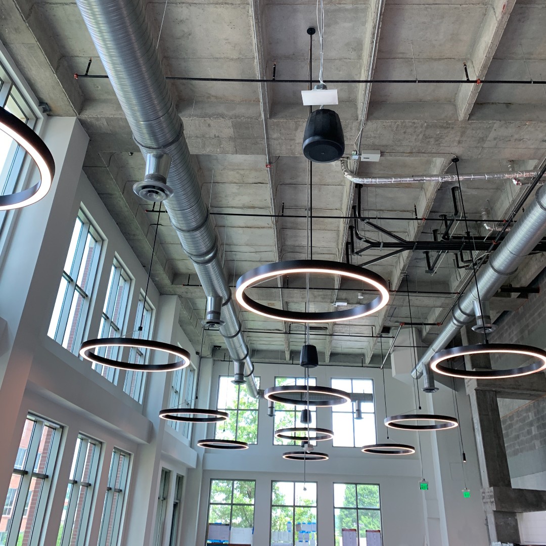 TranscendCRE's tweet photo. Pretty cool space, right? But how's the wifi?
Our tech team just finished up this install for @AdrenalineATL. We worked alongside @ChoateCo to create a great setup.
#elevatetheworkplace #workspace #atlantaoffice #atlantabusiness #atlantarealestate #cre #atlantacre https://t.co/oclUBfvjQC