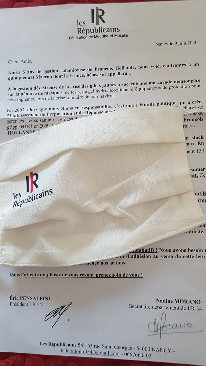 Pdsdlc's tweet photo. Très sincèrement, vous croyez vraiment que ce masque sera porté avec son logo LR ?
Dommage de gaspiller de l'argent (des cotisations notamment) en ces temps difficile.
#LR #LR54 https://t.co/VUvujLH6wk