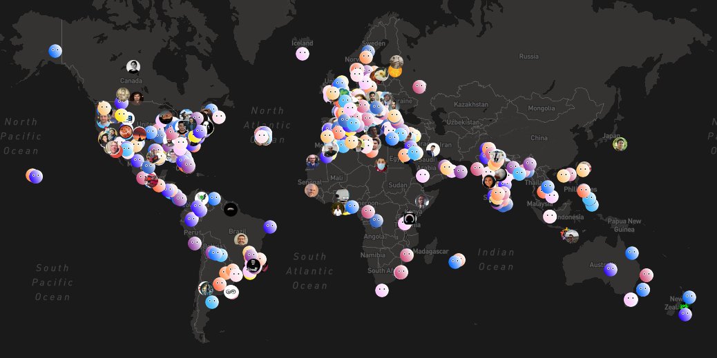 Thousands of volunteers and experts from around the world collaborate on the JOGL website and on the Slack workspace! Together, we create solutions to better prevent, detect, and treat #COVID19. app.jogl.io/program/openco… 

#openscience #opensource #opendata #citizenscience #diybio