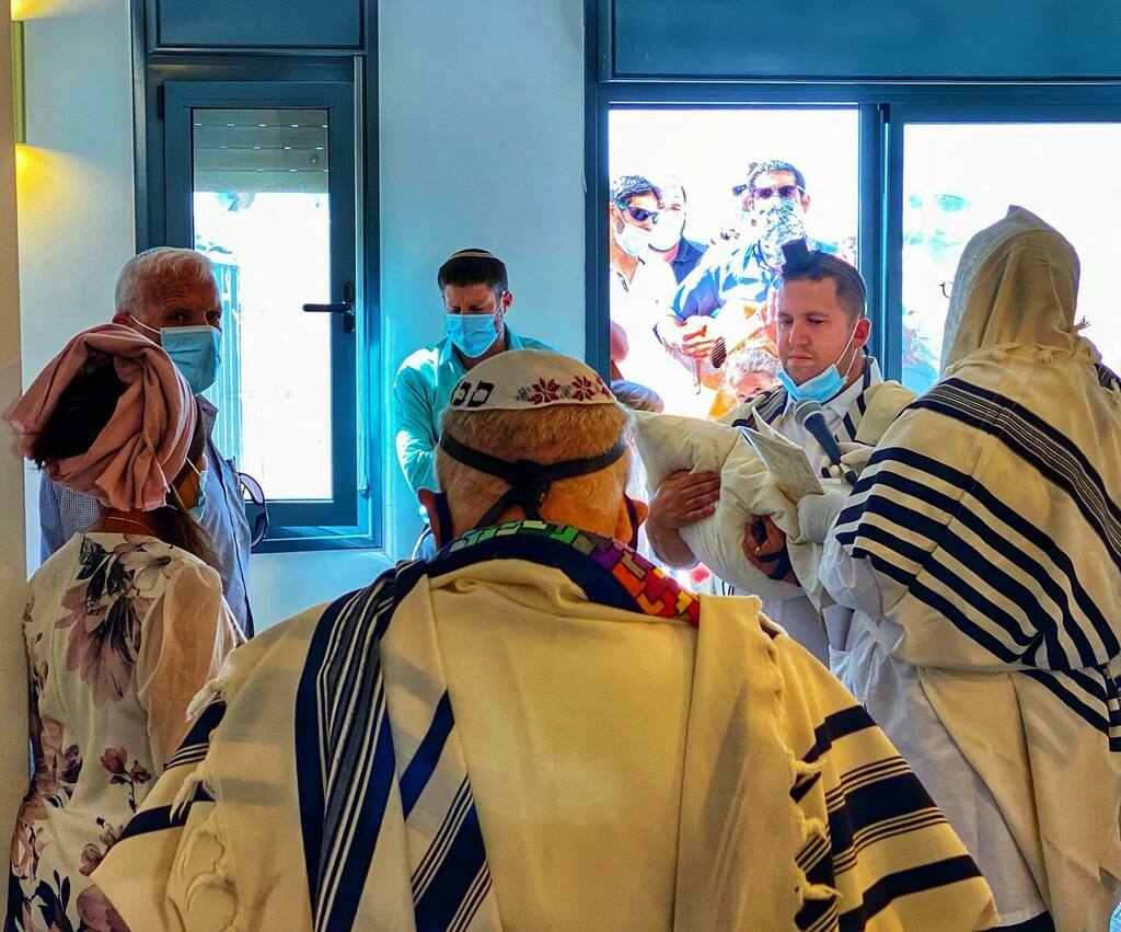 My younger brother. Eytan had a baby boy 8 days ago. We just had the brit. The name of the new baby is Ari Lavi. He lives on.