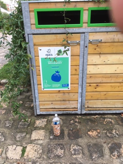 dominiquedarmen's tweet photo. #Oneplasticfreeday - some minutes of use, several centeries of impacts on nature, #freshwaters, oceans, biodiversity #EUsingleplasticBan #Reuse #Protectwaters https://t.co/84GEwJlLVm
