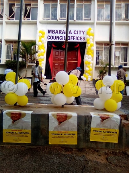 newvisionwire's tweet photo. HAPPENING NOW: Preparations at Mbarara City House are in high gear to welcome and launch the city status. The ceremony will be presided over by Raphael Magyezi the Minister of Local Government.
π·: @Ayoreka1 |#VisionUpdates https://t.co/cnxXhKq1zM