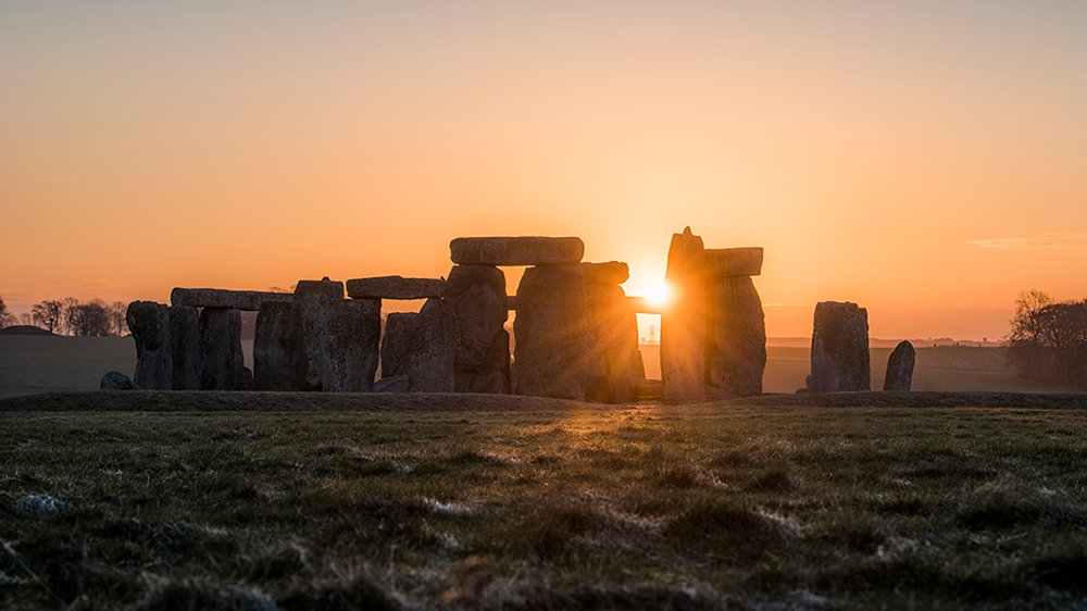 EnglishHeritage's tweet image. 🔜 It's almost time...

Tomorrow, we'll reopen many of England's most-loved historic places! 🙌