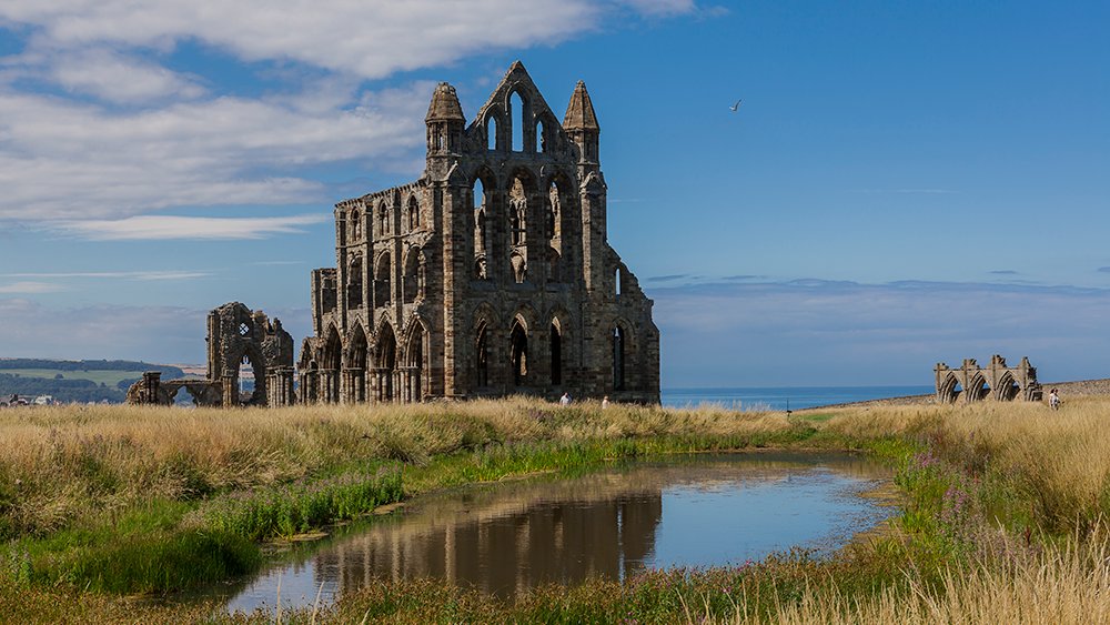 EnglishHeritage's tweet image. 🔜 It's almost time...

Tomorrow, we'll reopen many of England's most-loved historic places! 🙌
