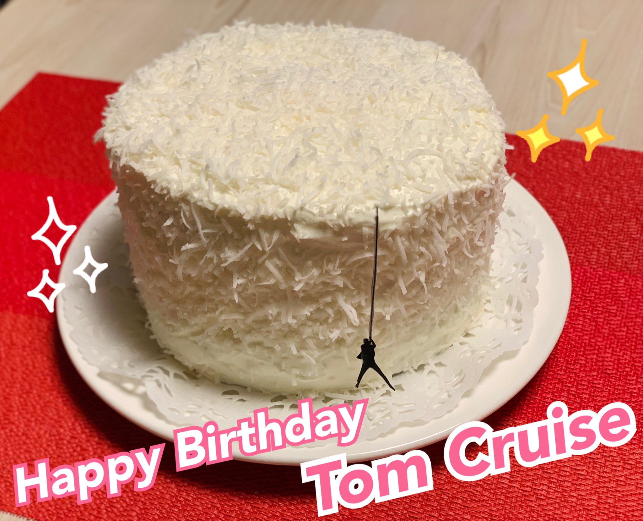 Ak On Twitter Happy Birthday Tom White Chocolate Coconut Cake Cruise Cake Happybirthdaytomcruise ãƒˆãƒ ãŠã‚ã§ã¨ã†