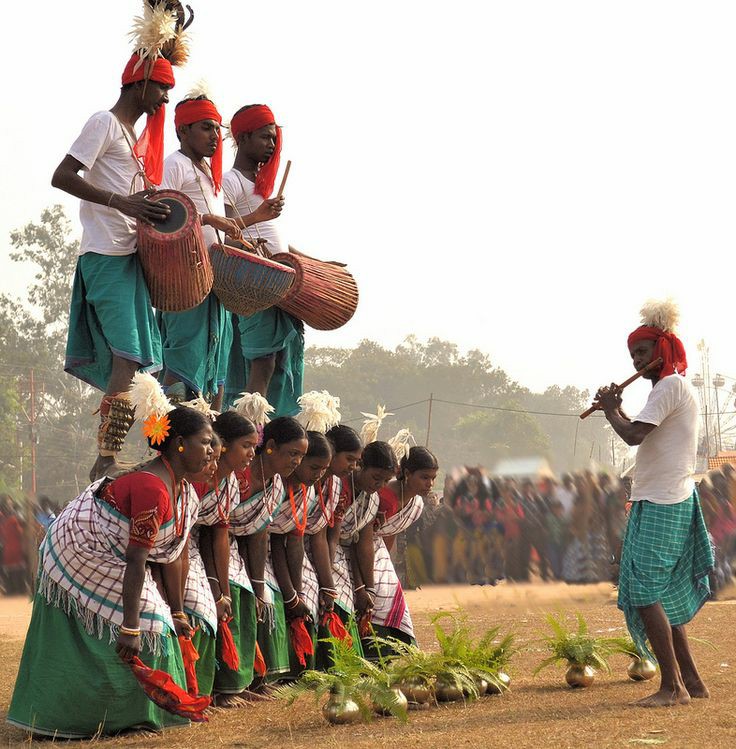 these are from West Bengal too and these are from poush mela where they have a dance called Santhali folk dance