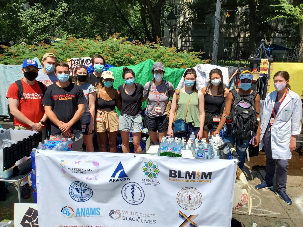 Our fantastic @WeillCornell students and residents supporting @Blklivesmatter protests -Cornell Center for Health Equity and Diversity Center of Excellence, SNMA, LMSA, MHC @blmim --in unity there is strength