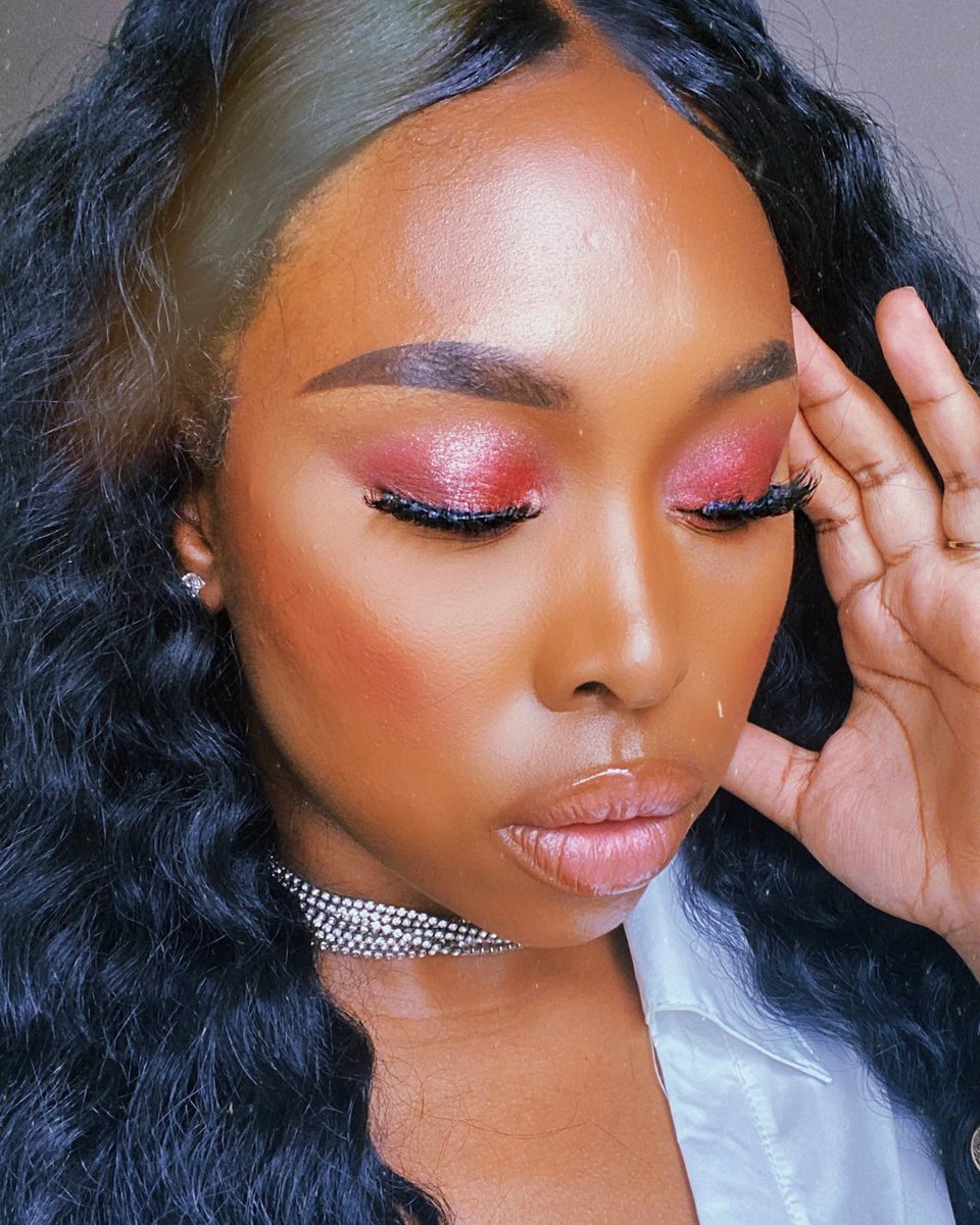 justindiaXO's tweet photo. I played in @uomabeauty savage palette eyeshadow today 😆. #makeupartist #marylandmakeup #mdmua #undiscoveredmakeupartist #motd #slayage #makeup #makeupjunkie #skin #blackwomen #melaninpoppin #blackgirlmagic #muanation  #target #beauty  #savagepalette #pullupforchange #bdellium https://t.co/WuSmgsJbI8