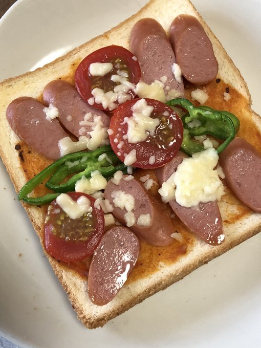 ピザトーストのtwitterイラスト検索結果