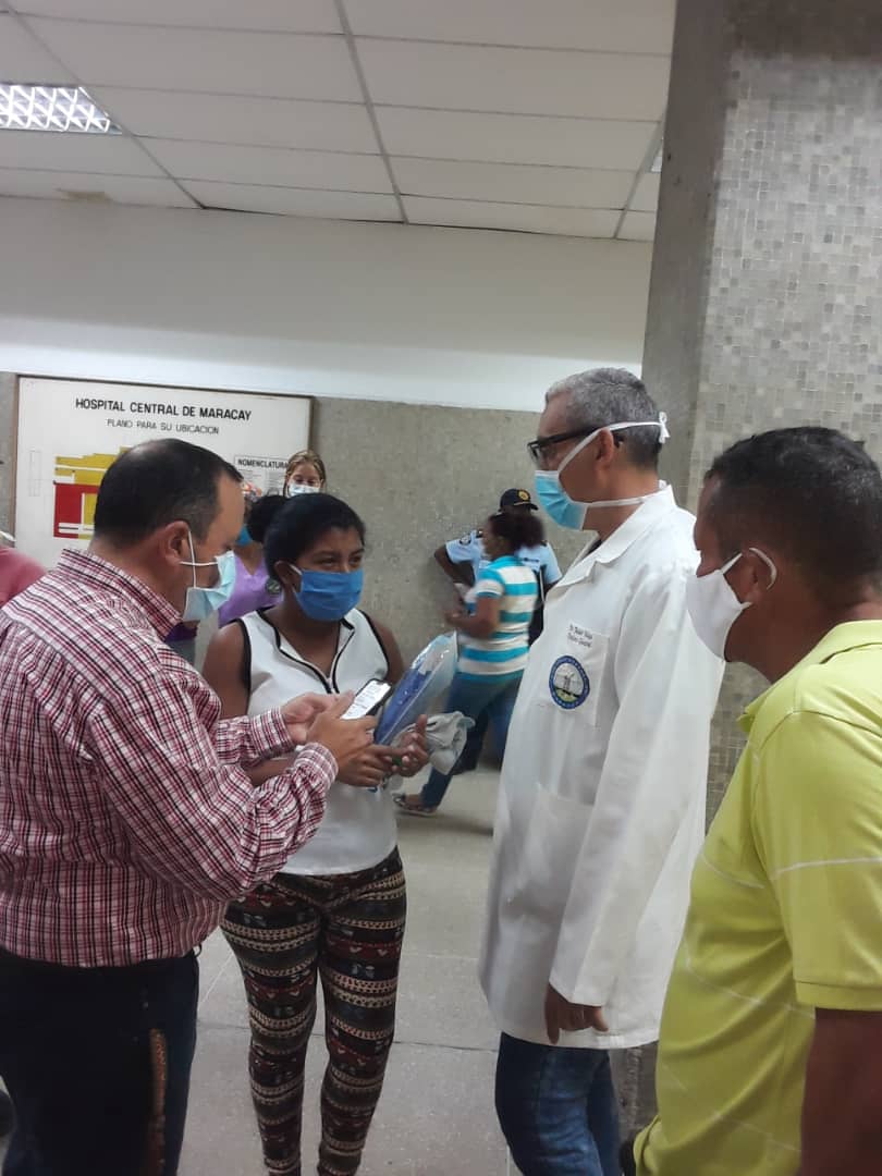 javier_psuv's tweet photo. Nuestro Gob. @RMarcoTorres y su equipo haciendo recorrido en el HCM supervisando las Obras !Hasta la Victoria Siempre!!! @NicolasMaduro @LaHojillaenTV @TareckPSUV  @IRDA_OFICIAL https://t.co/70GmnrGszN